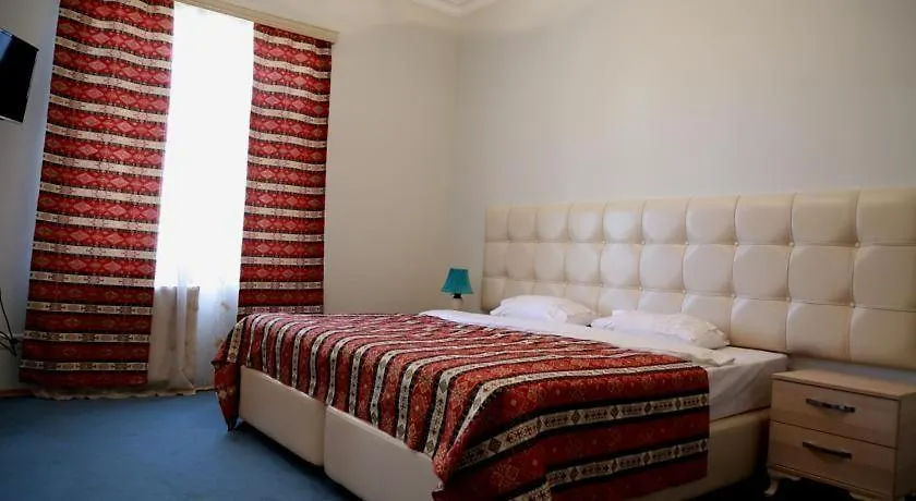 Giz Galasi Hotel And Apartments 0*, Baku