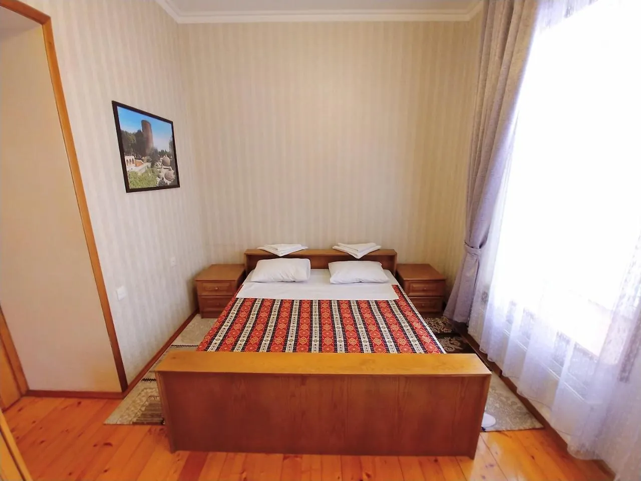 Giz Galasi Hotel And Apartments 0*, Baku